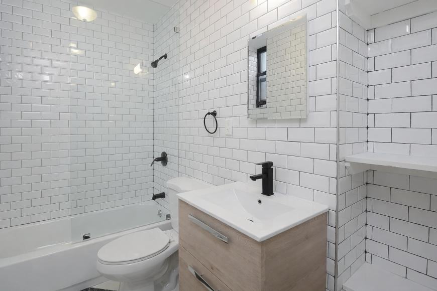 193 Jefferson Ave - Photo 6 of 6