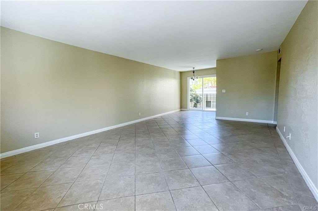 236 W Escalones #C - Photo 4 of 12