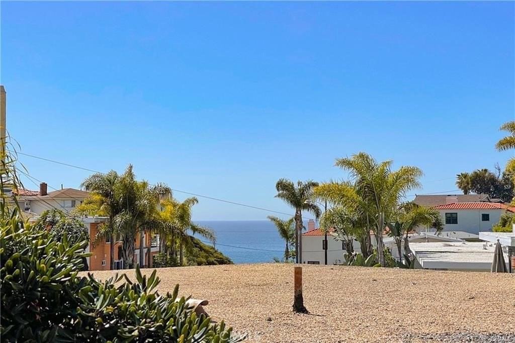 236 W Escalones #C - Photo 7 of 12