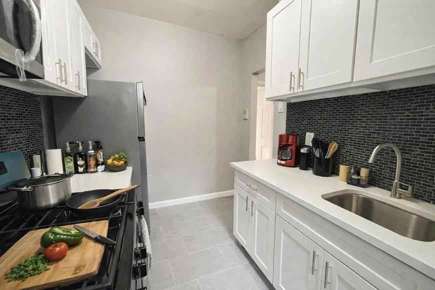 2119 Hughes Ave - Photo 2 of 5