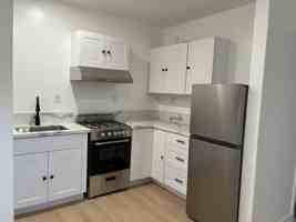 featured image of 586 Del Mar Ave