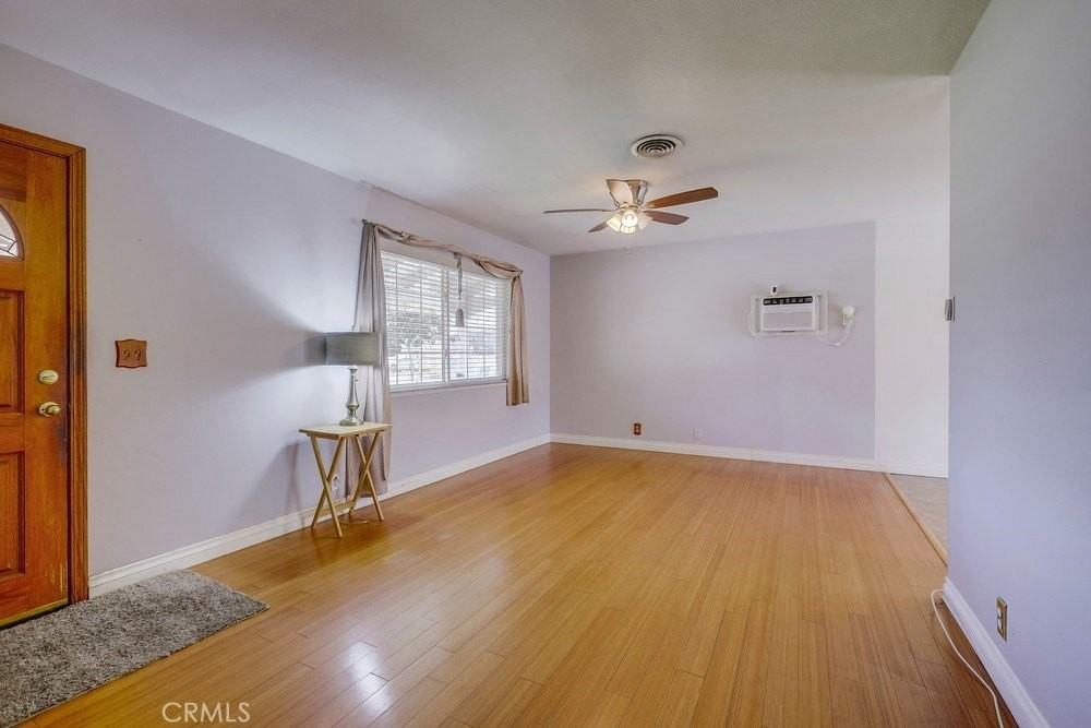 10321 Courtright Rd - Photo 7 of 40