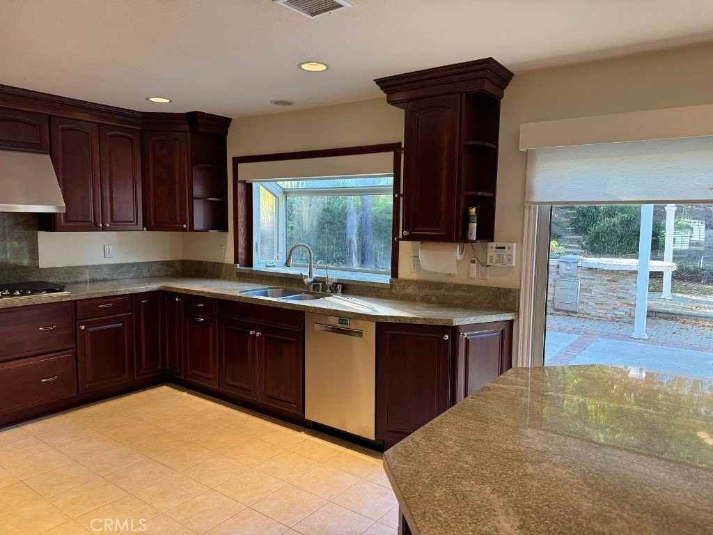 753 Rushing Creek Pl - Photo 7 of 19