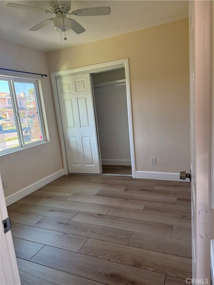 1309 W 62nd St - Photo 6 of 11