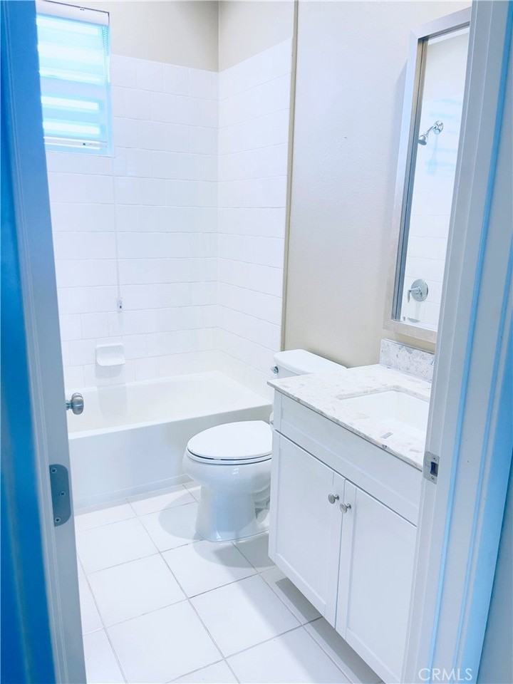 7058 Oregon St - Photo 5 of 18