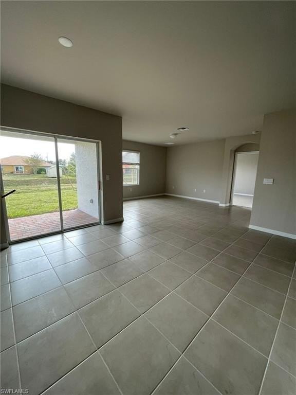 5215 Butte St - Photo 3 of 12