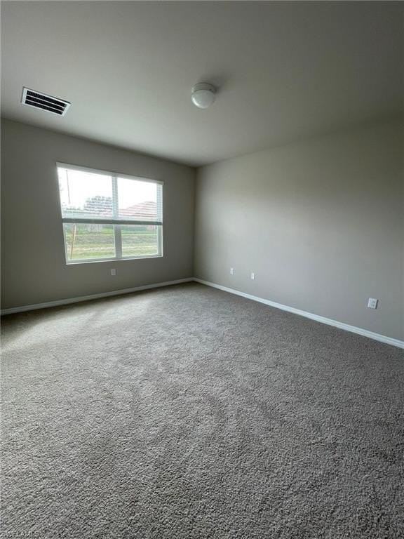 5215 Butte St - Photo 4 of 12