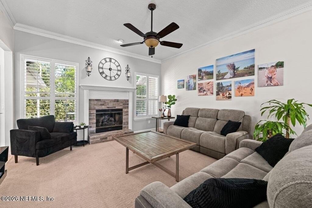 1507 Blue Heron Ct - Photo 5 of 35