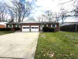 featured image of 3853 Seneca St