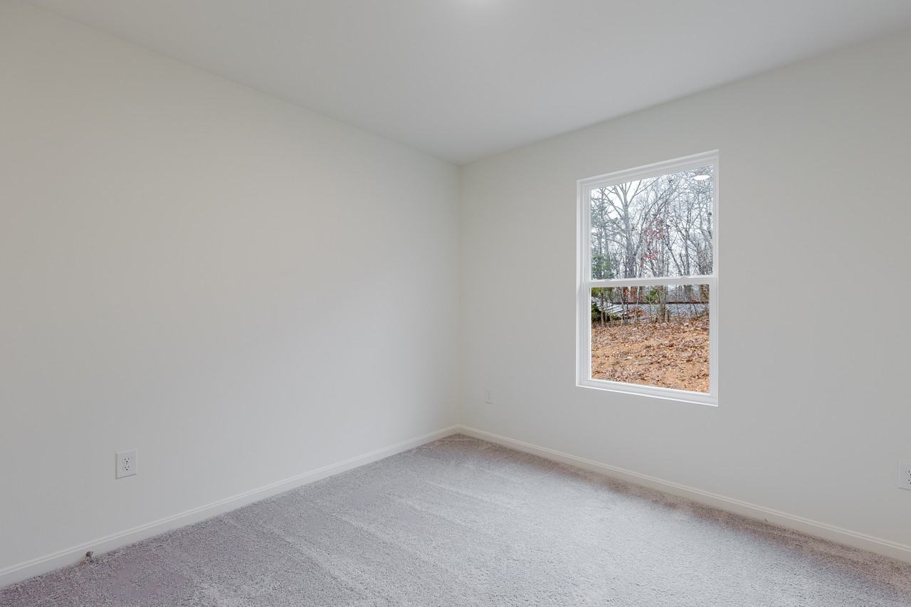 141 Red Hawk Dr #1 - Photo 5 of 10