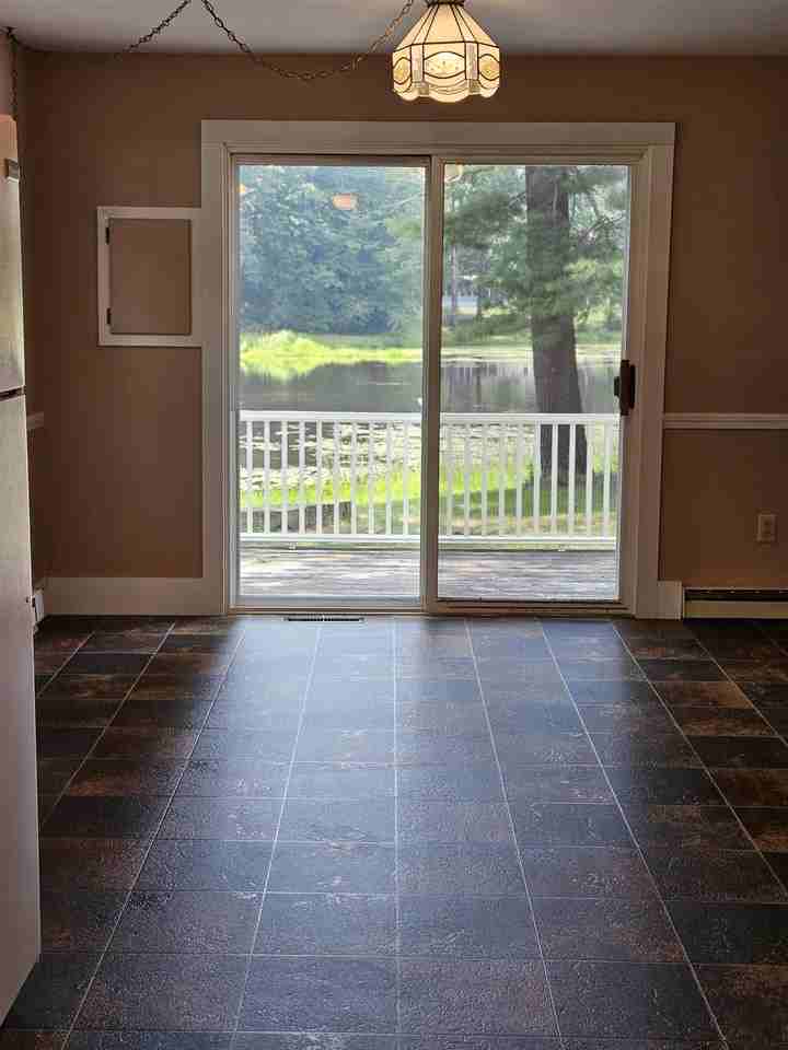 43 Parklane Rd - Photo 4 of 20