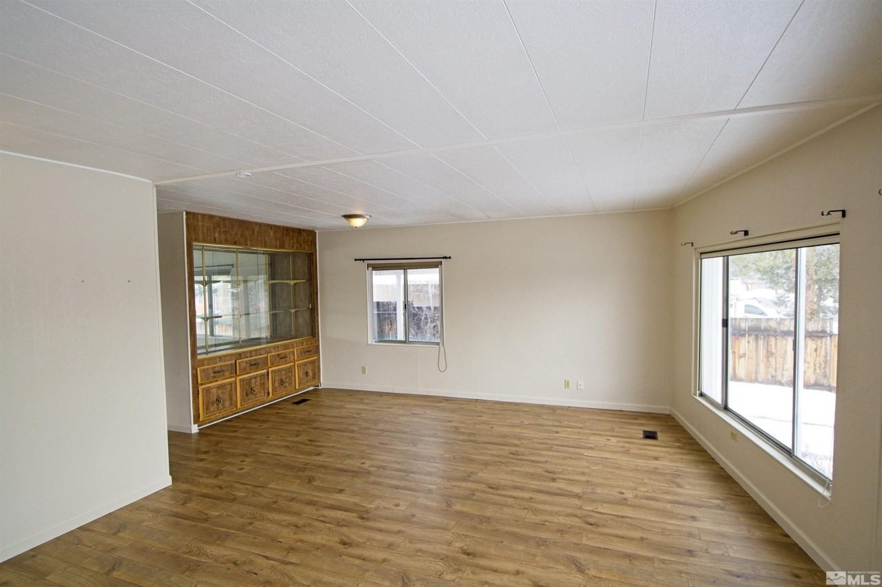 3726 Sherman Ln - Photo 5 of 13