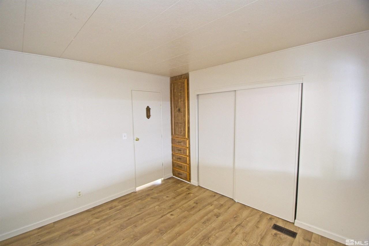 3726 Sherman Ln - Photo 7 of 13