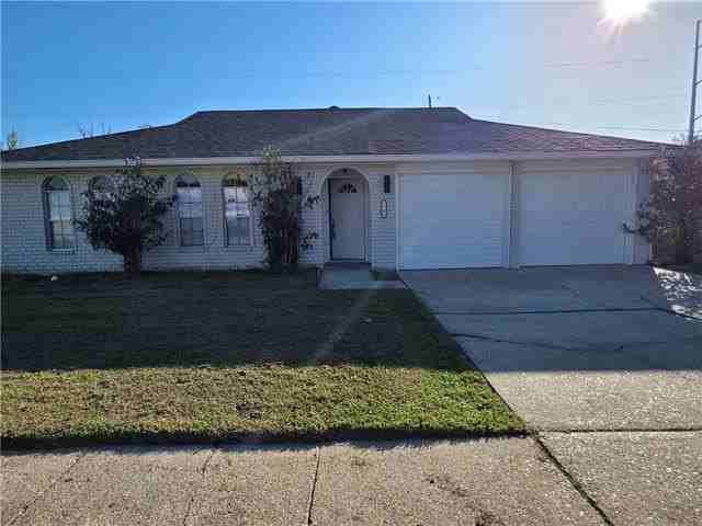 2108 S Glencove Ln - Photo 2 of 36