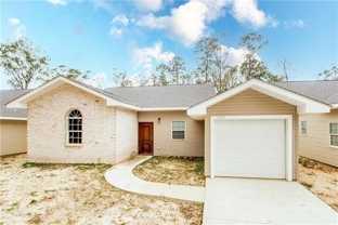 1006 S Pine St - Photo 1 of 1