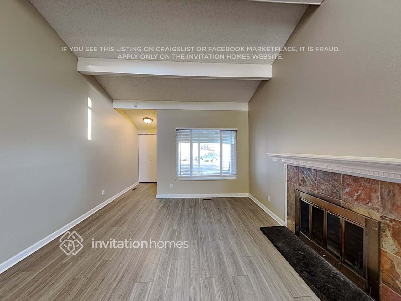 11759 Logan St - Photo 6 of 21