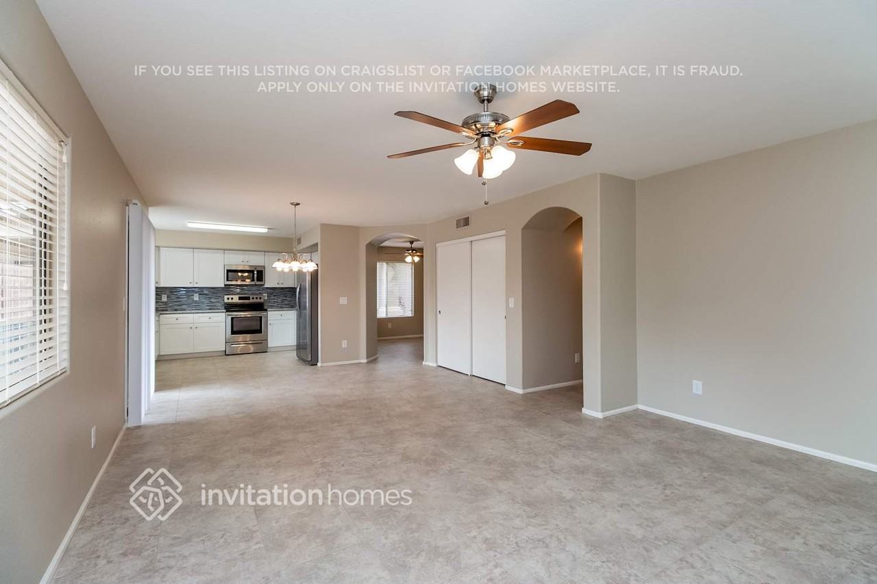 785 E Beargrass Pl - Photo 6 of 21