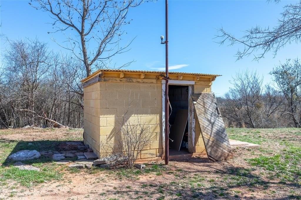 417 Elm Creek Rd - Photo 7 of 39