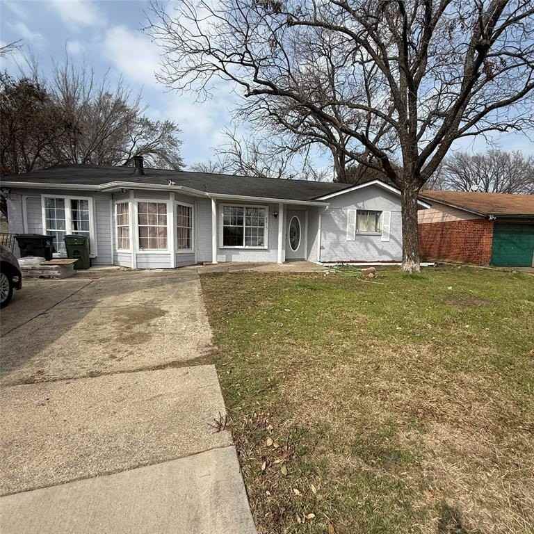 1713 Willow St - Photo 2 of 4