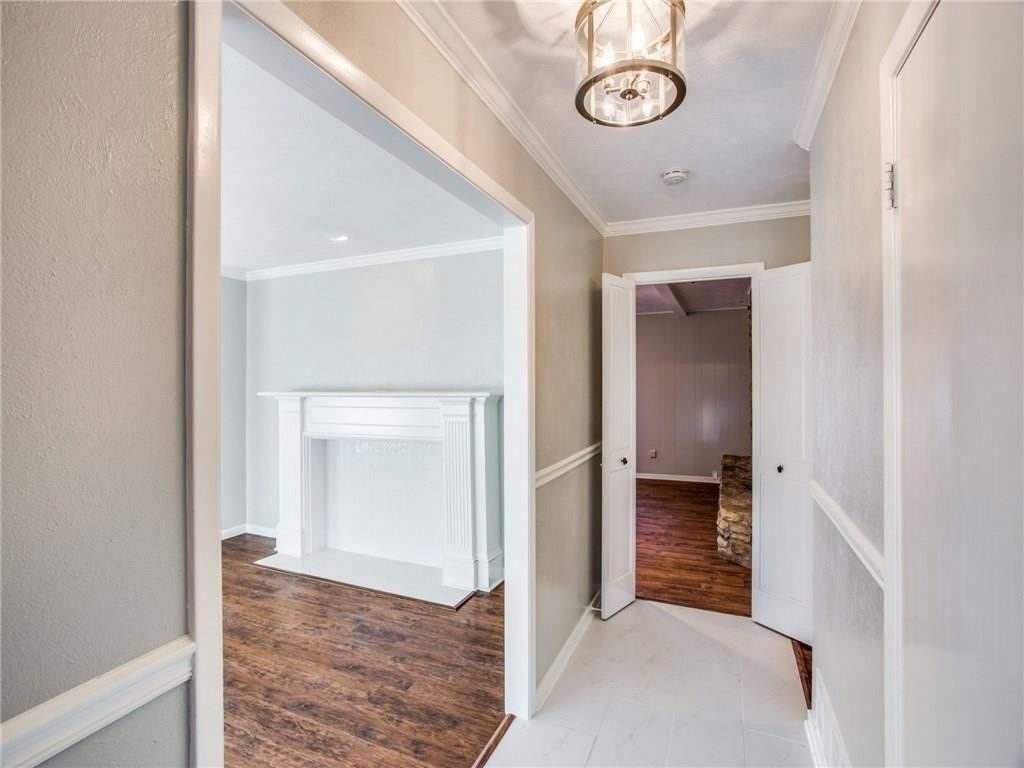 4104 Hartwood Dr - Photo 2 of 13