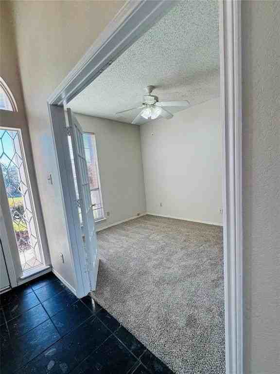 8101 Teal Dr - Photo 3 of 18