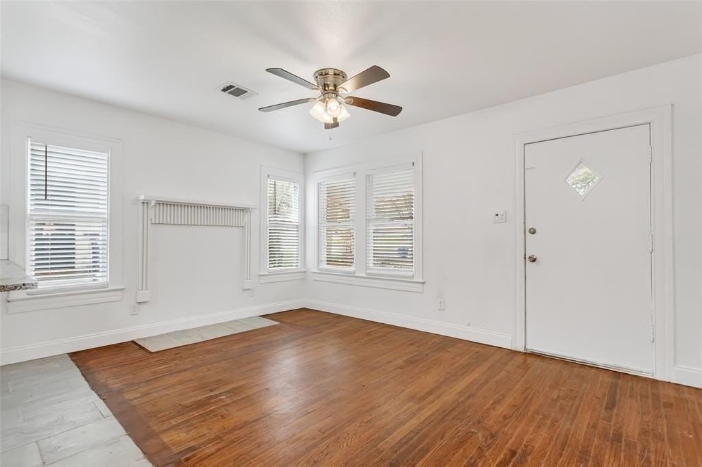 6112 Llano Ave - Photo 5 of 33