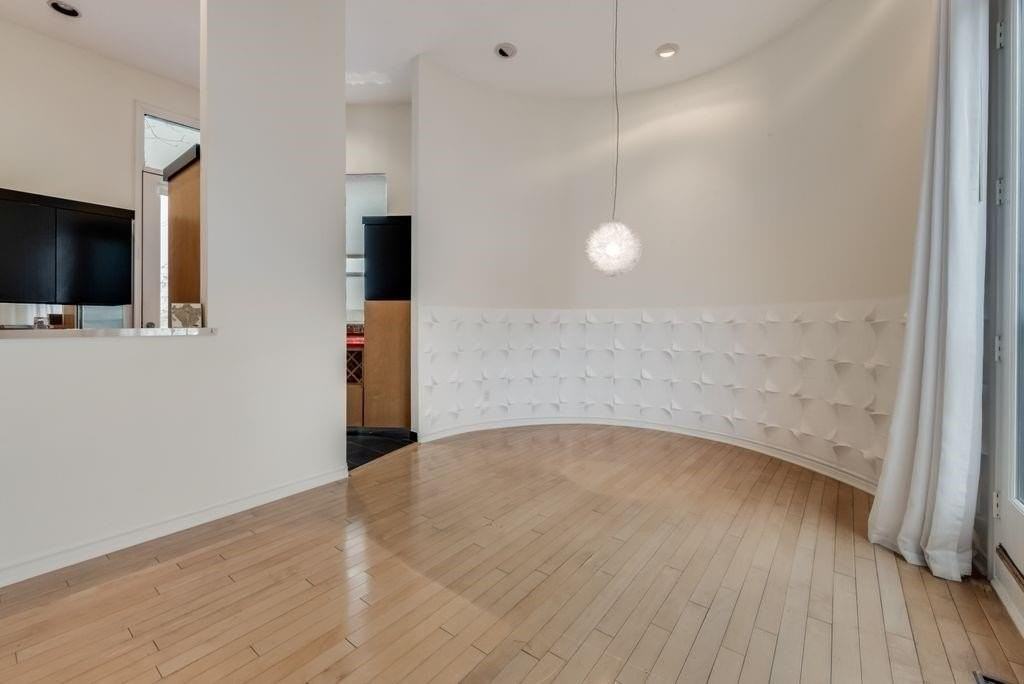 3730 Holland Ave #8H - Photo 4 of 15