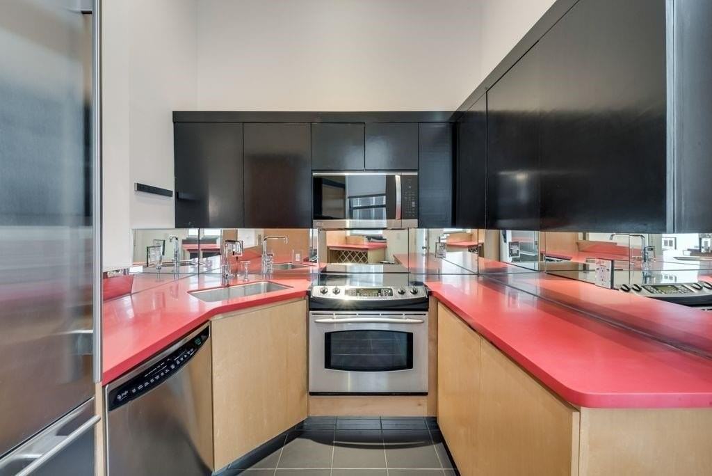 3730 Holland Ave #8H - Photo 5 of 15