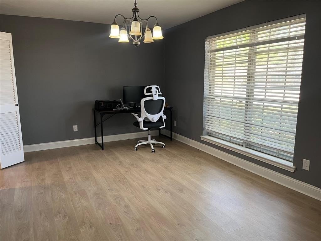 2510 Karla Dr - Photo 3 of 8