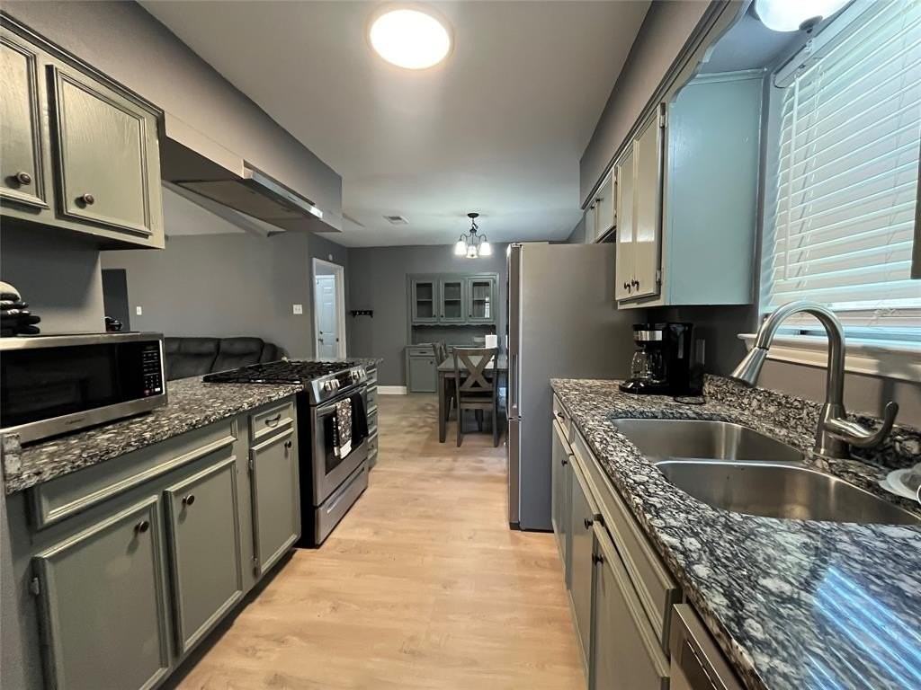 2510 Karla Dr - Photo 4 of 8