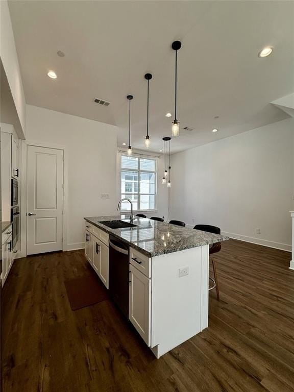 13325 Bee St #201 - Photo 3 of 24