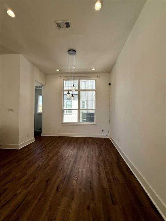 13325 Bee St #201 - Photo 6 of 24