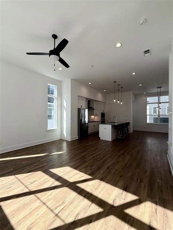 13325 Bee St #201 - Photo 7 of 24