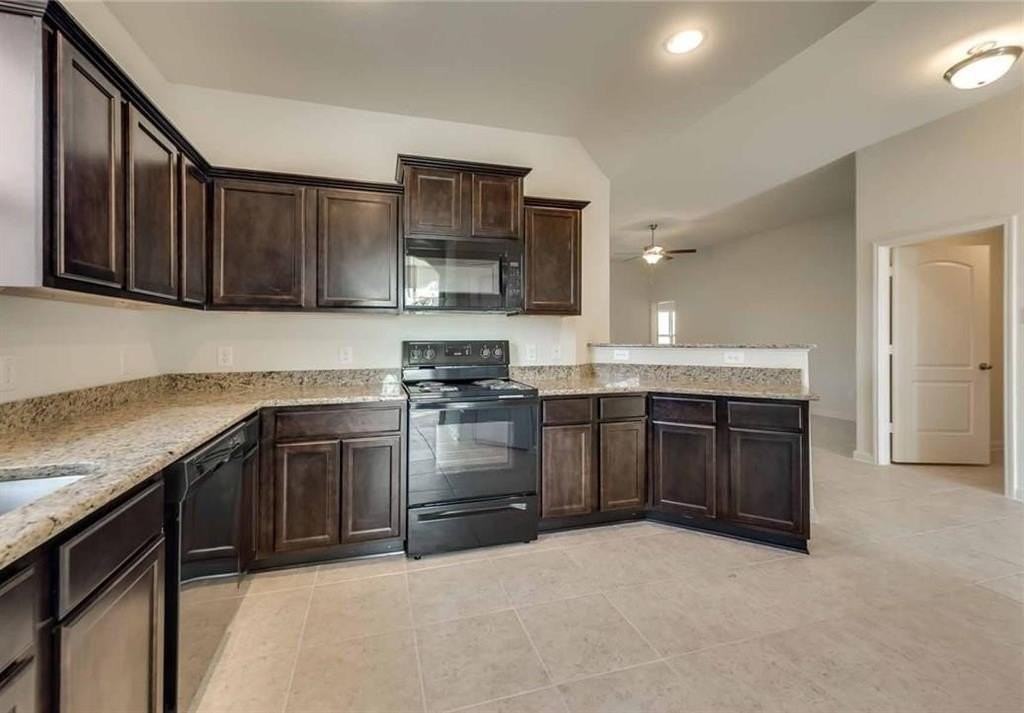4720 Merchant Trl - Photo 2 of 13