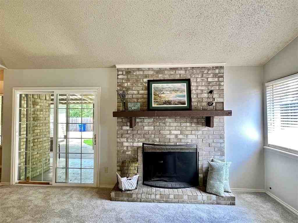 2005 Cedarwood Dr - Photo 6 of 18