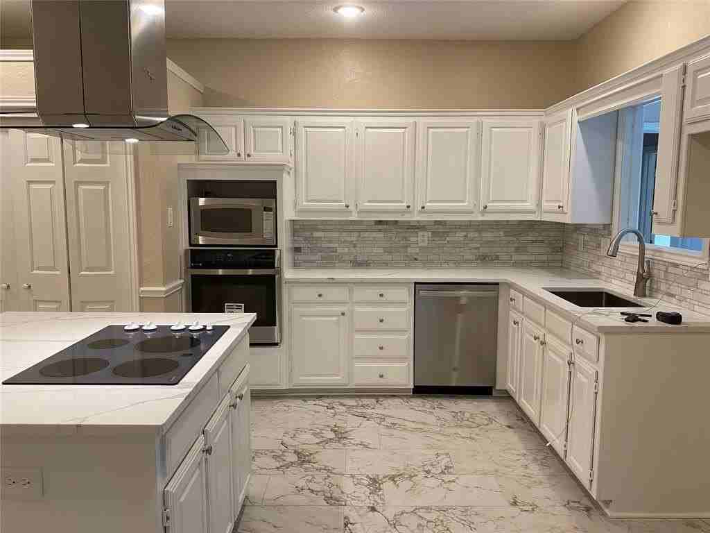 5556 Bentwood Trl - Photo 5 of 24