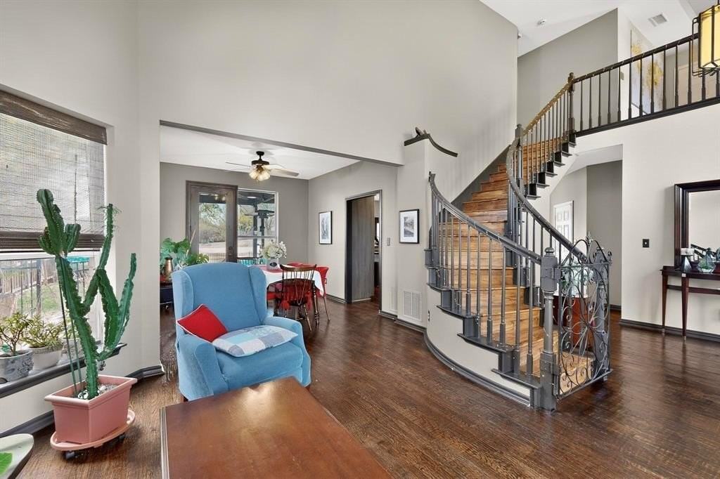 5213 Quail Creek Dr - Photo 6 of 39