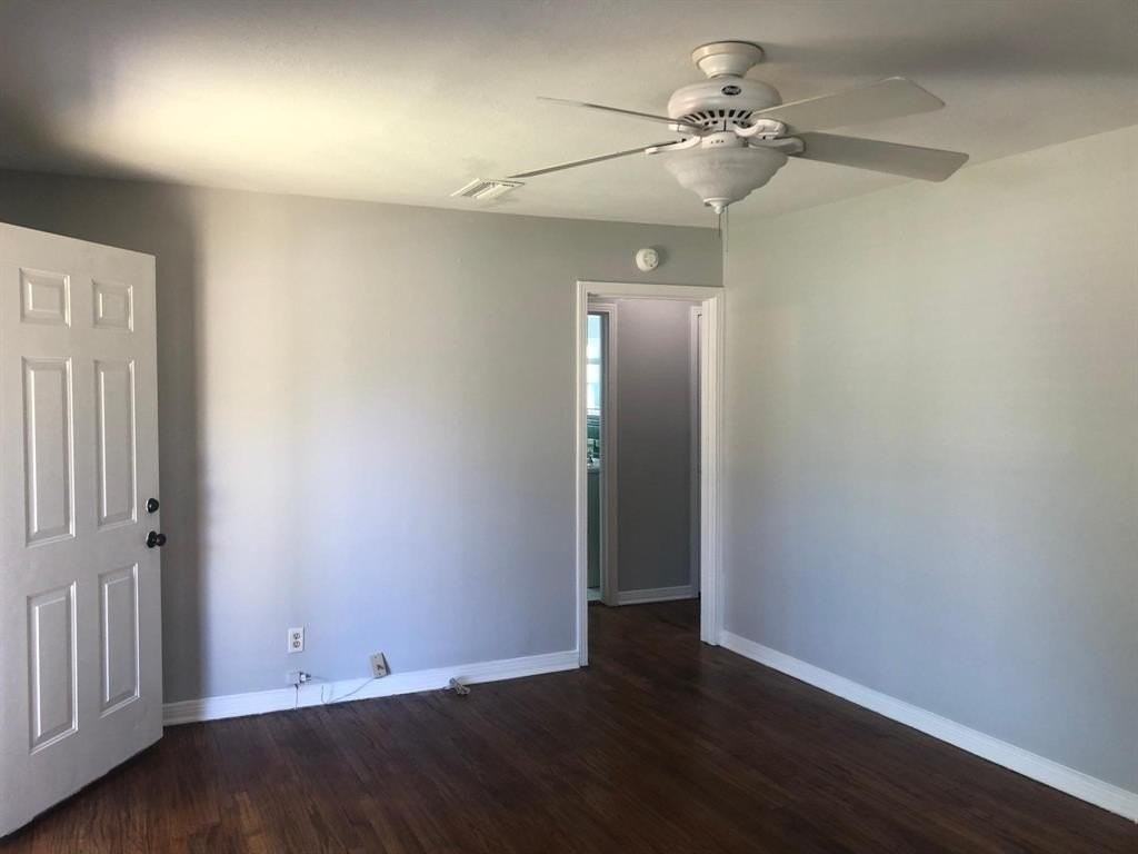 3984 Park Ln - Photo 3 of 26