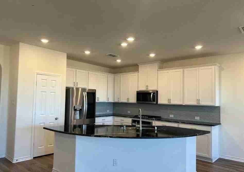 3728 Highland Bayou Dr - Photo 5 of 32