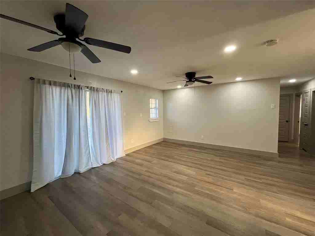 3982 Granite Hill Dr - Photo 5 of 11