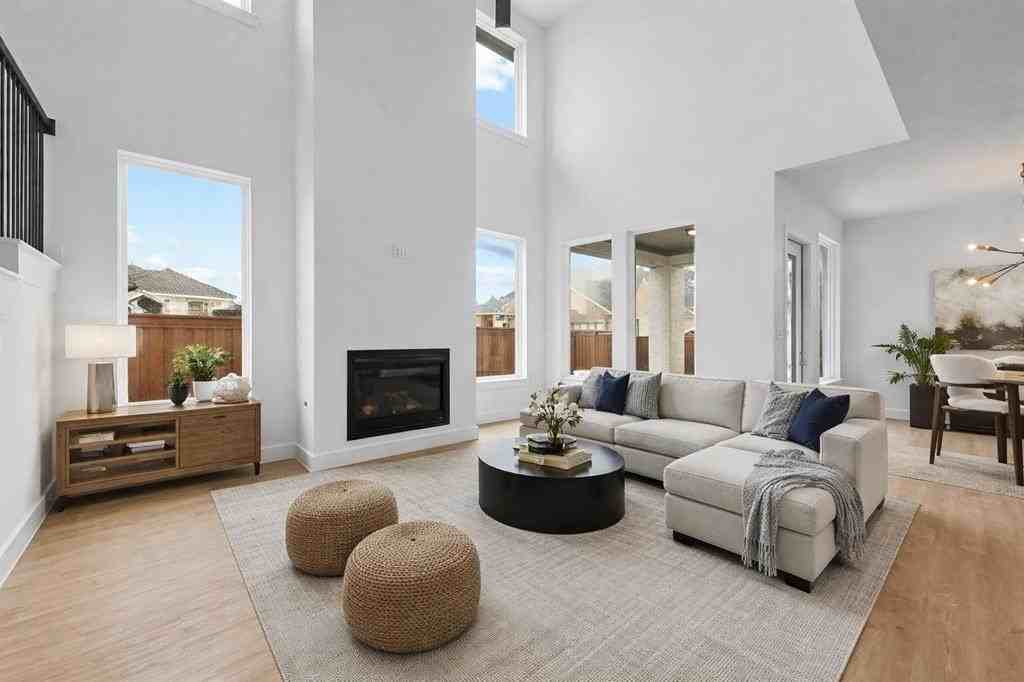 3541 Wardie Pl - Photo 2 of 19