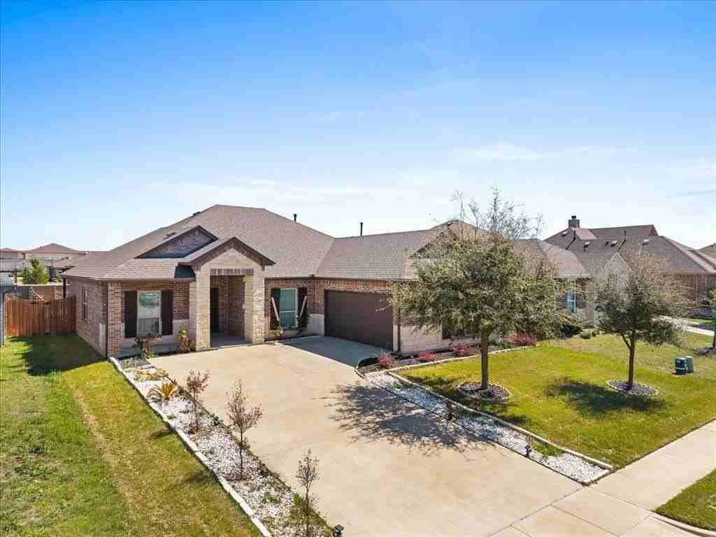 220 Camden St - Photo 2 of 25