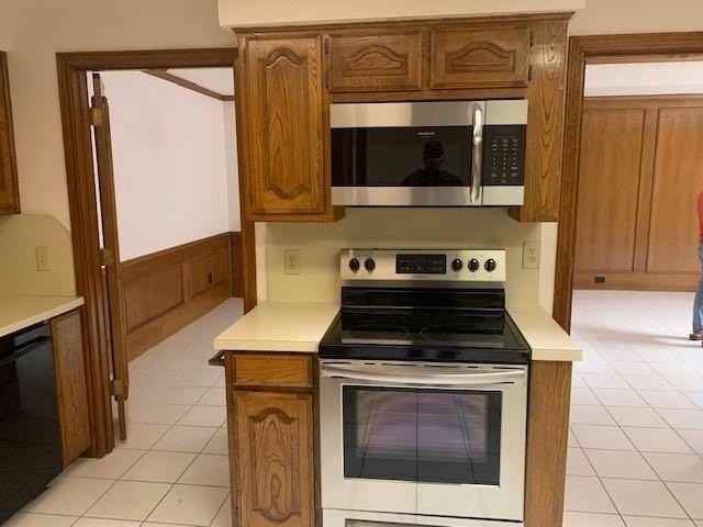 2827 Monet Pl - Photo 3 of 22