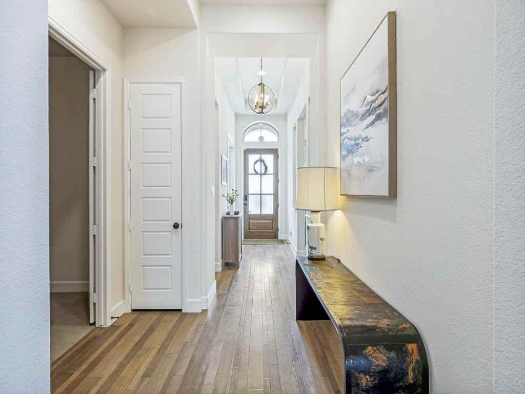 2450 Kates Pl - Photo 4 of 38