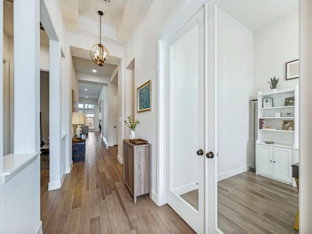 2450 Kates Pl - Photo 5 of 38