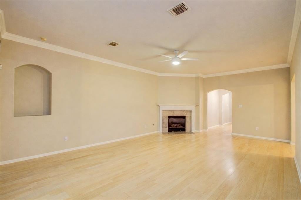 923 N Sky Dr - Photo 3 of 16