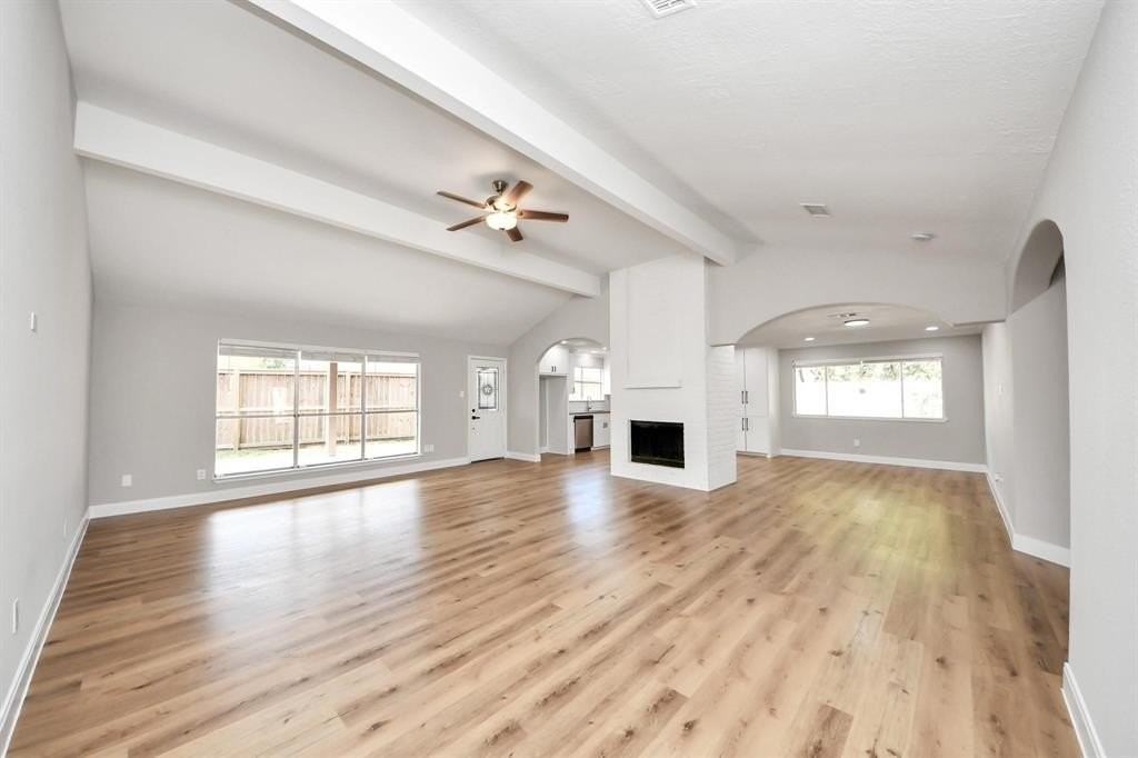 3407 Chalfont Ct - Photo 4 of 17