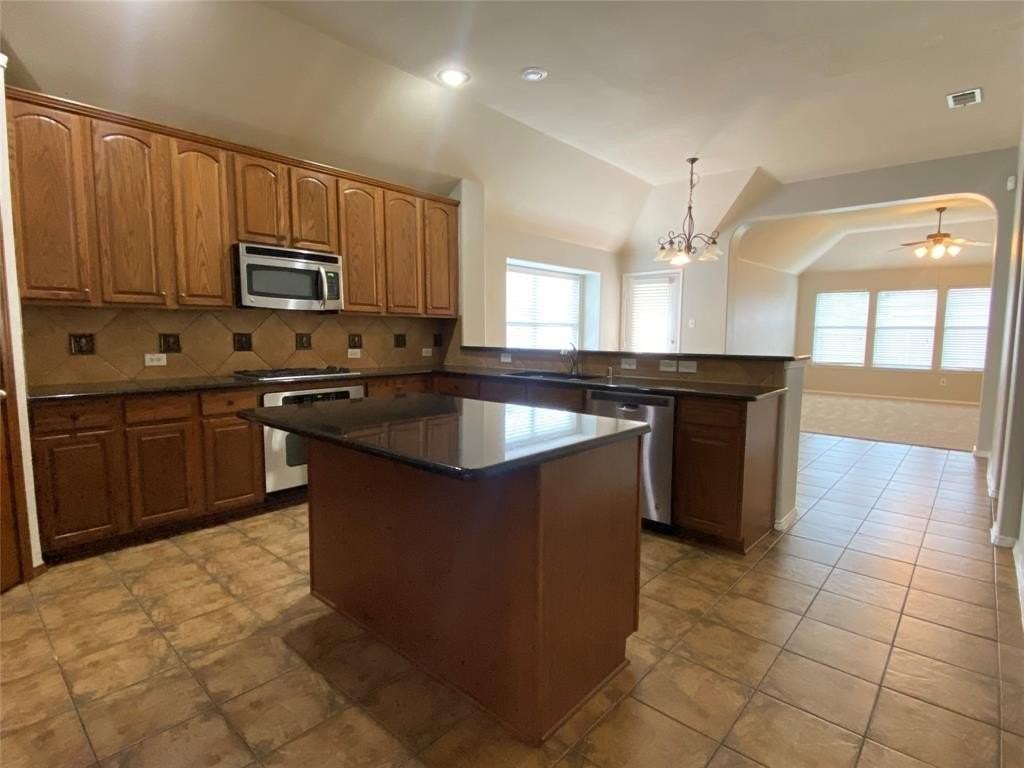 13675 Fall Harvest Dr - Photo 4 of 14