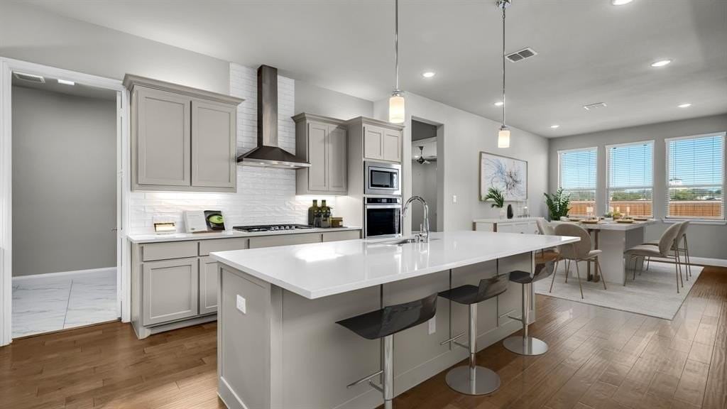 11706 Mikaela Dr - Photo 3 of 40