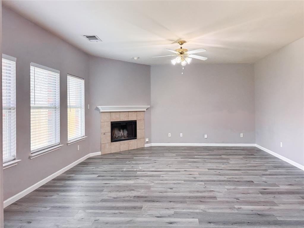 1212 Maple Terrace Dr - Photo 7 of 32